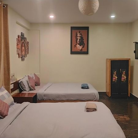 Hotel Shree Tara Катманду Экстерьер фото