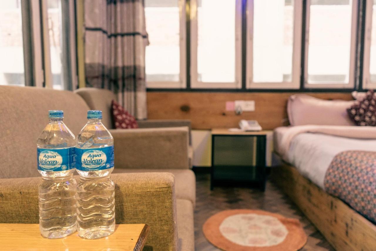 Hotel Shree Tara Катманду Экстерьер фото