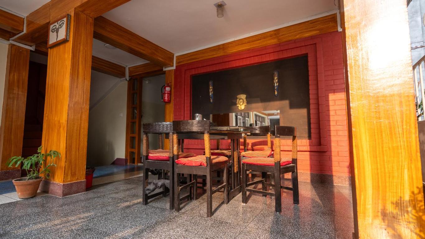 Hotel Shree Tara Катманду Экстерьер фото