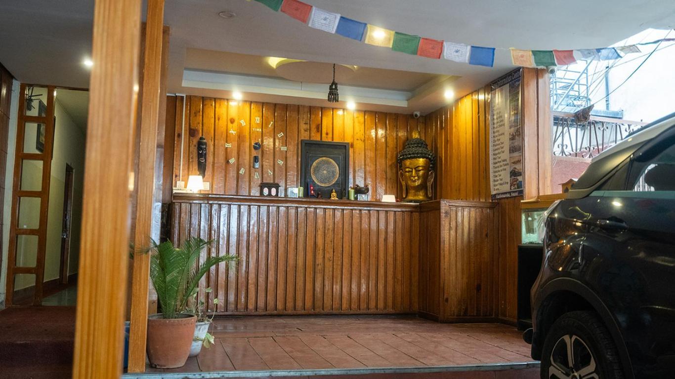 Hotel Shree Tara Катманду Экстерьер фото