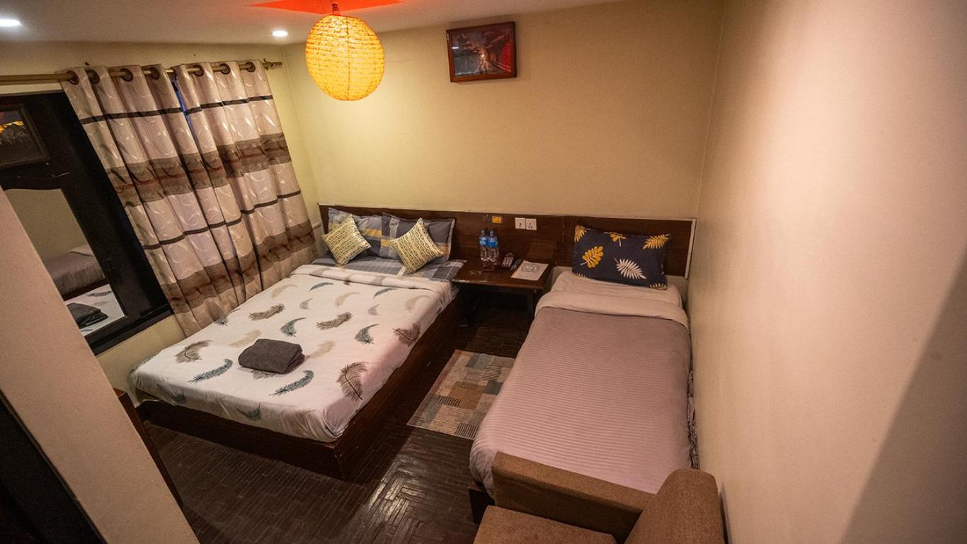Hotel Shree Tara Катманду Экстерьер фото