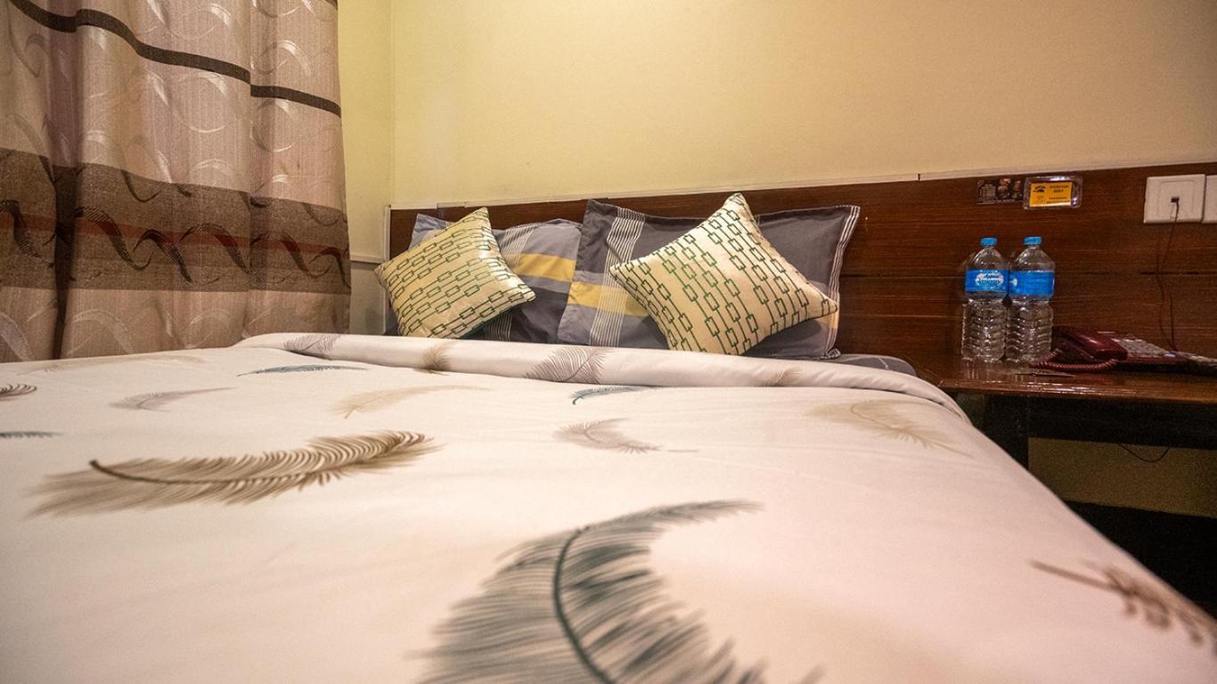 Hotel Shree Tara Катманду Экстерьер фото
